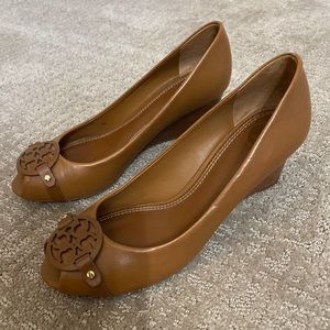 Tory Burch Brown Wedges
